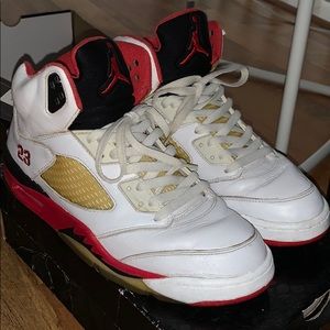 Air Jordan 5 Fire Red Size 10.5